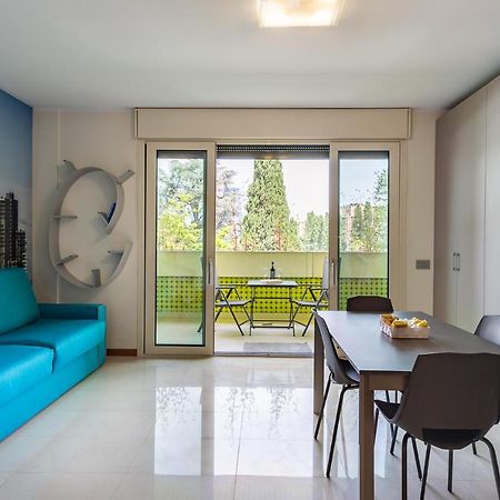 Appartamento Maciachini, Zona Isola Milán Exterior foto